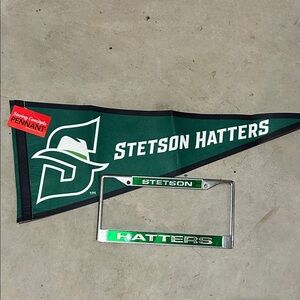 Stetson Hatters Pennant and License Plate Frame